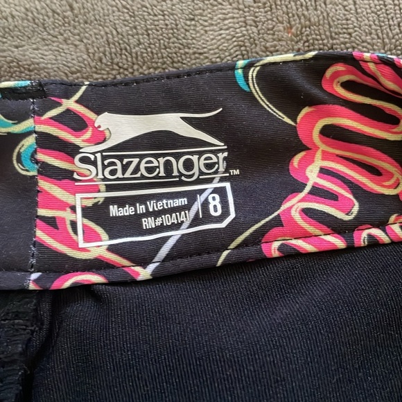 Neon geometric pattern skort size 8 - Picture 5 of 11